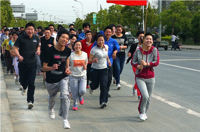 活力青春，與長跑同行！